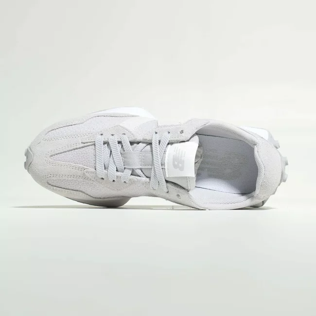 Tênis New Balance 327 v1 Feminino Cinza e Branco
