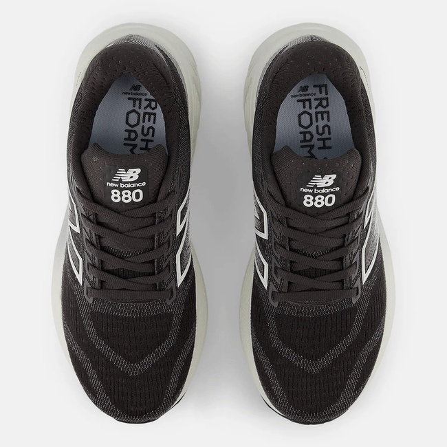 Tênis New Balance Fresh Foam X 880v15 Feminino Preto/Branco