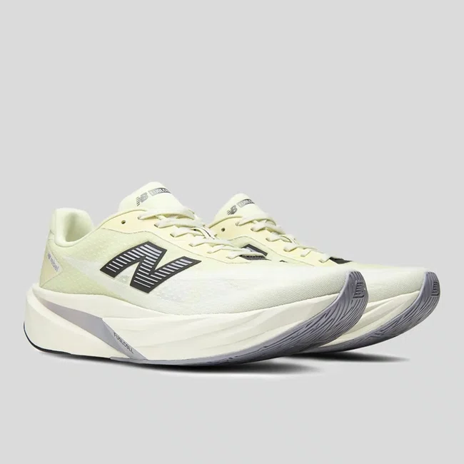 Tênis New Balance FuelCell Rebel v5 Masculino Verde e Cinza