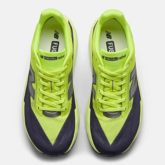 Tênis New Balance FuelCell Rebel v5 Masculino Verde Neon