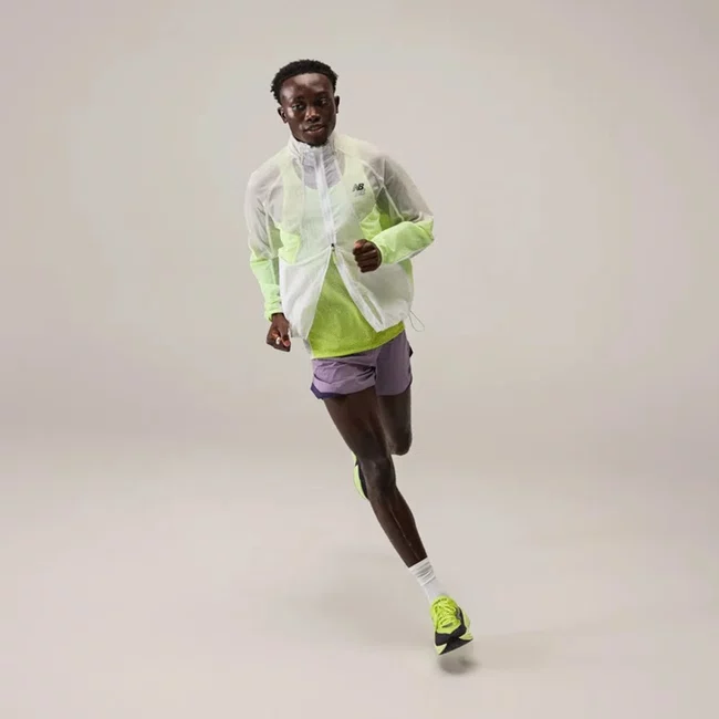 Tênis New Balance FuelCell Rebel v5 Masculino Verde Neon