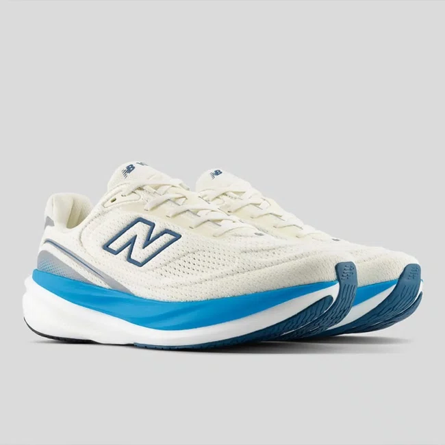 Tênis New Balance Infinion 1080 v15 Masculino Branco Off e Azul