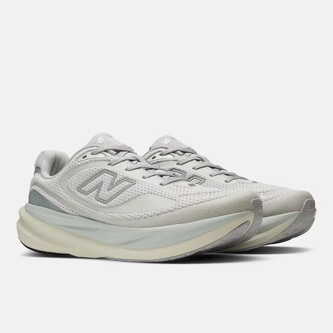 Tênis New Balance Infinion 1080 v15 Masculino Cinza Claro