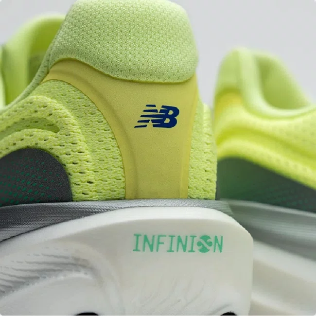 Tênis New Balance Infinion 1080 v15 Masculino Verde Claro