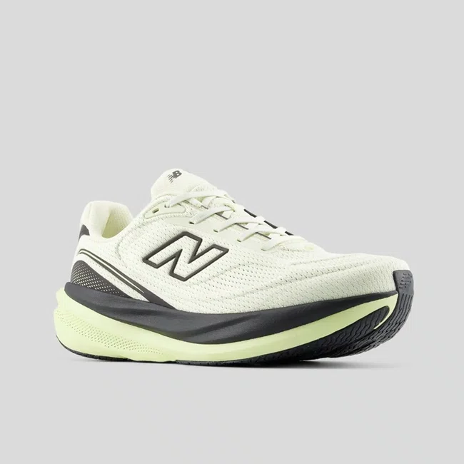 Tênis New Balance Infinion 1080 v15 Masculino Verde Claríssimo e Preto