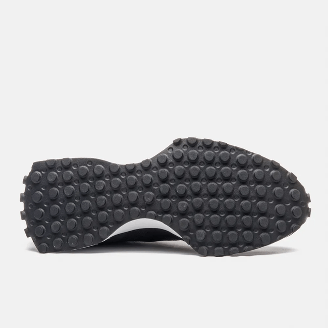 Tênis New Balance 327 v1 Preto