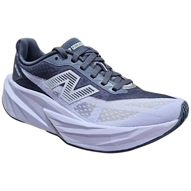 Tênis New Balance FuelCell Rebel v5 Feminino Roxo Acinzentado e Lilás