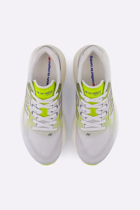 Tênis New Balance Infinion SuperComp Rebel Feminino Gelo e Verde Neon