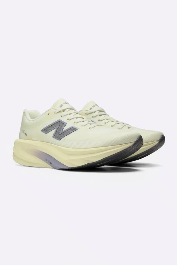 Tênis New Balance SuperComp Rebel Feminino