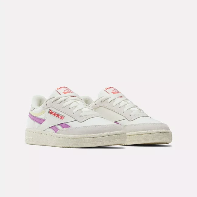 Tênis Reebok Club C Revenge Feminino Bege