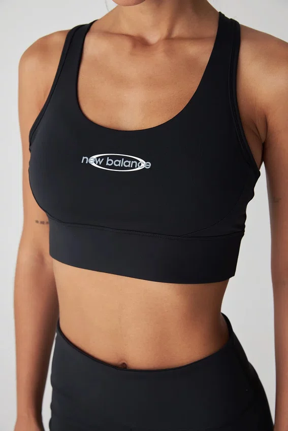 Top Feminino New Balance Graphic Sports Bra Preto