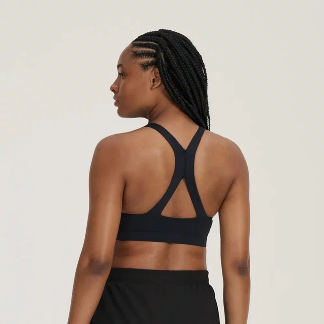 Top Essentials Run Feminino New Balance Preto
