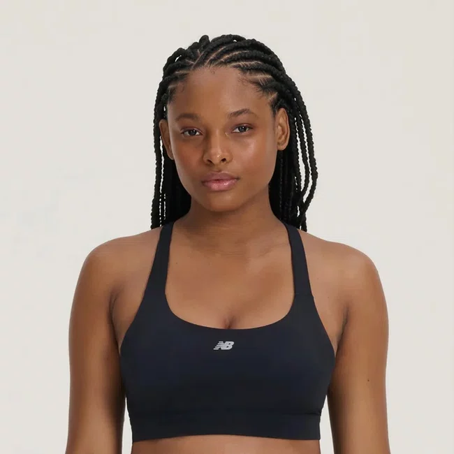 Top Essentials Run Feminino New Balance Preto
