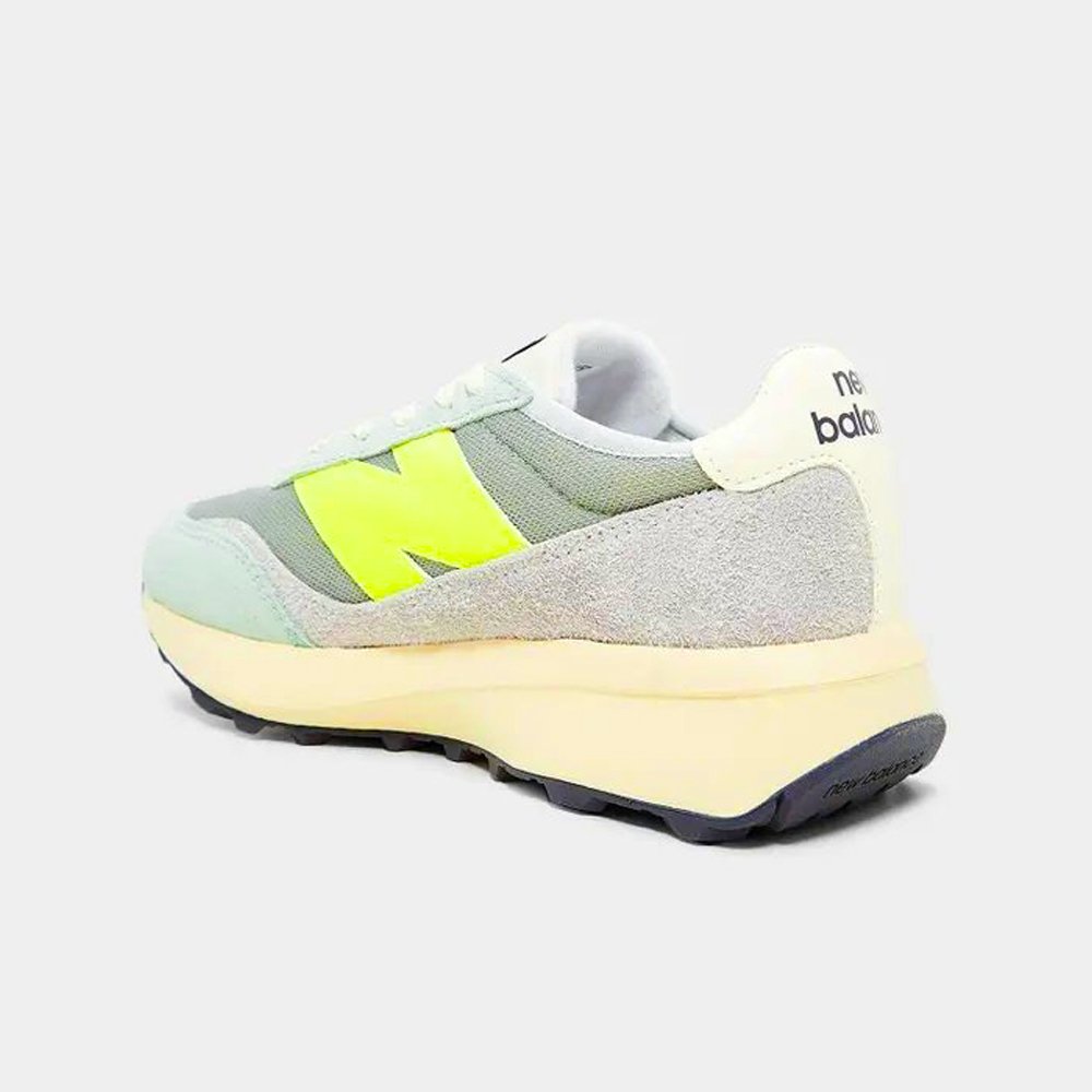 Tênis New Balance 370v1 Verde/Bege Tênis New Balance 370v1 Verde/Bege