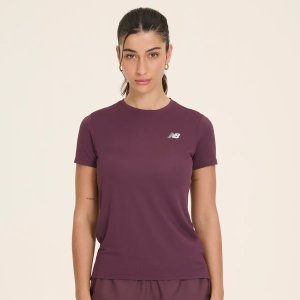 Camiseta New Balance Sport Essentials Roxo Feminina Camiseta New Balance Sport Essentials Roxo Feminina