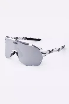 Óculos de Sol HUPI Huez Camo Preto e Cinza - Lente Prata Espelhado 