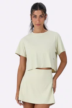 T-Shirt Alto Giro Aerodry Logo Feminina Amarelo Creme