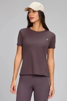 T-shirt Eterna Gola Redonda Marrom