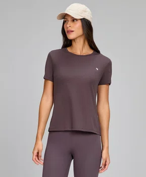 T-shirt Eterna Gola Redonda Marrom