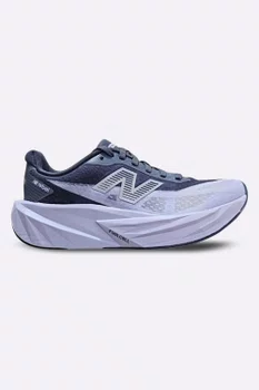 Tênis New Balance FuelCell Rebel v5 Feminino Roxo Acinzentado e Lilás