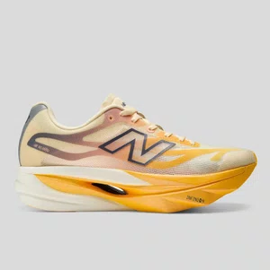 Tênis New Balance SuperComp Elite v6 Feminino Laranja Claro e Coral