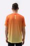 Camiseta Color Laranja, Bermuda Running e Meia