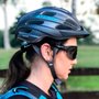 Capacete Ciclismo Feminino Giro Vasona Com Viseira Cinza e Verde