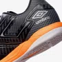 Chuteira Futsal Umbro Pro 5 Bump Club Preto/Laranja
