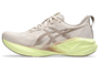 Tênis ASICS NOVABLAST 5 Feminino Marrom/Verde
