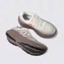 Tênis New Balance Fresh Foam X 1080 V14 Feminino Branco/Marrom